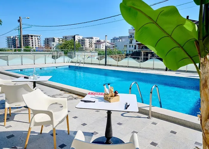 Color Studios In Nord10 - Pool & Playground