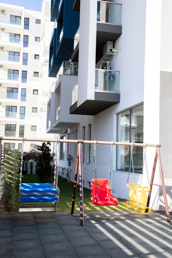 Color In Nord10 - Pool & Playground Apartment *